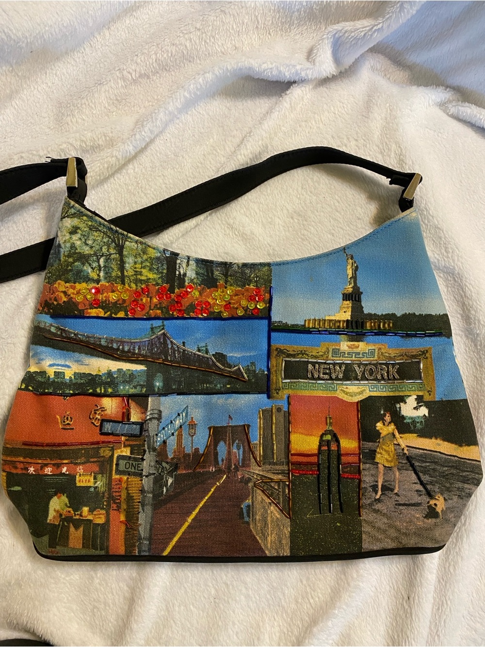 Multi-Color New York Photo-Print Shoulder Bag